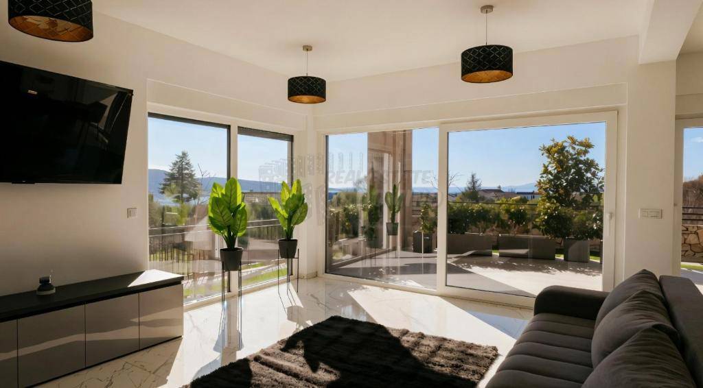 Vila s čudovitim pogledom na morje! Otok Krk!