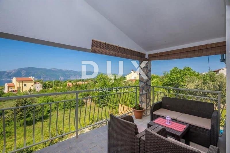 OTOK KRK, LINARDIĆI - Hiša z 2 apartmajema