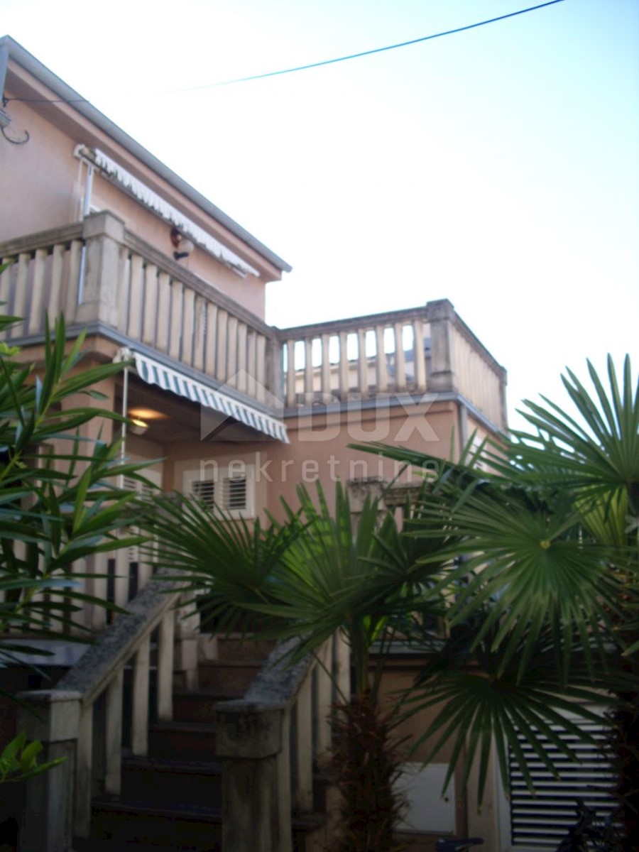 Krk, 100m2