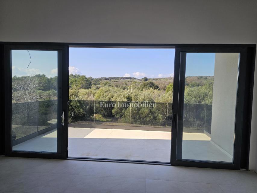 Dvostanovanjski apartma 500 metrov od morja - mesto Krk