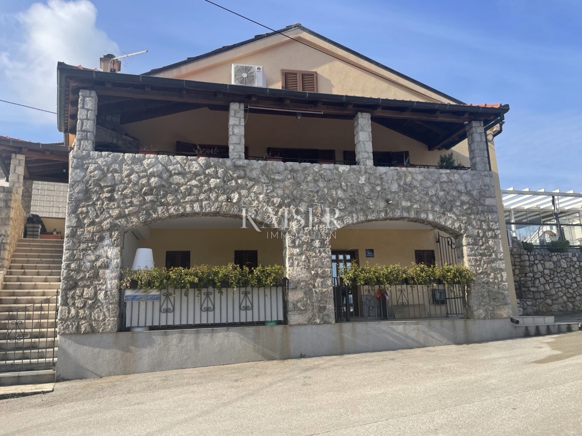 Hiša Malinska, Malinska-Dubašnica, 120m2