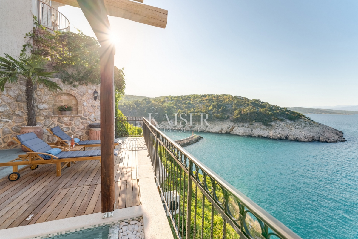 Hiša Vrbnik, 99m2