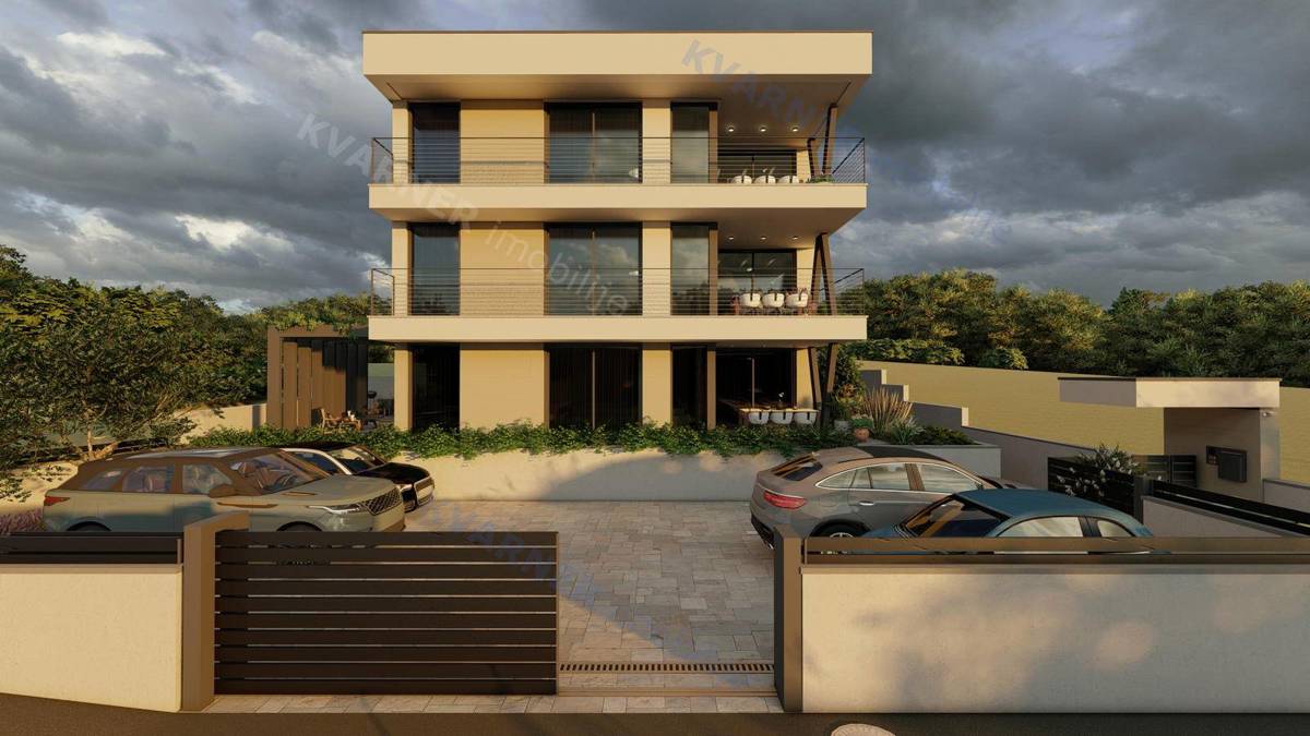 Luksuzno vrhunsko stanovanje z vrtom