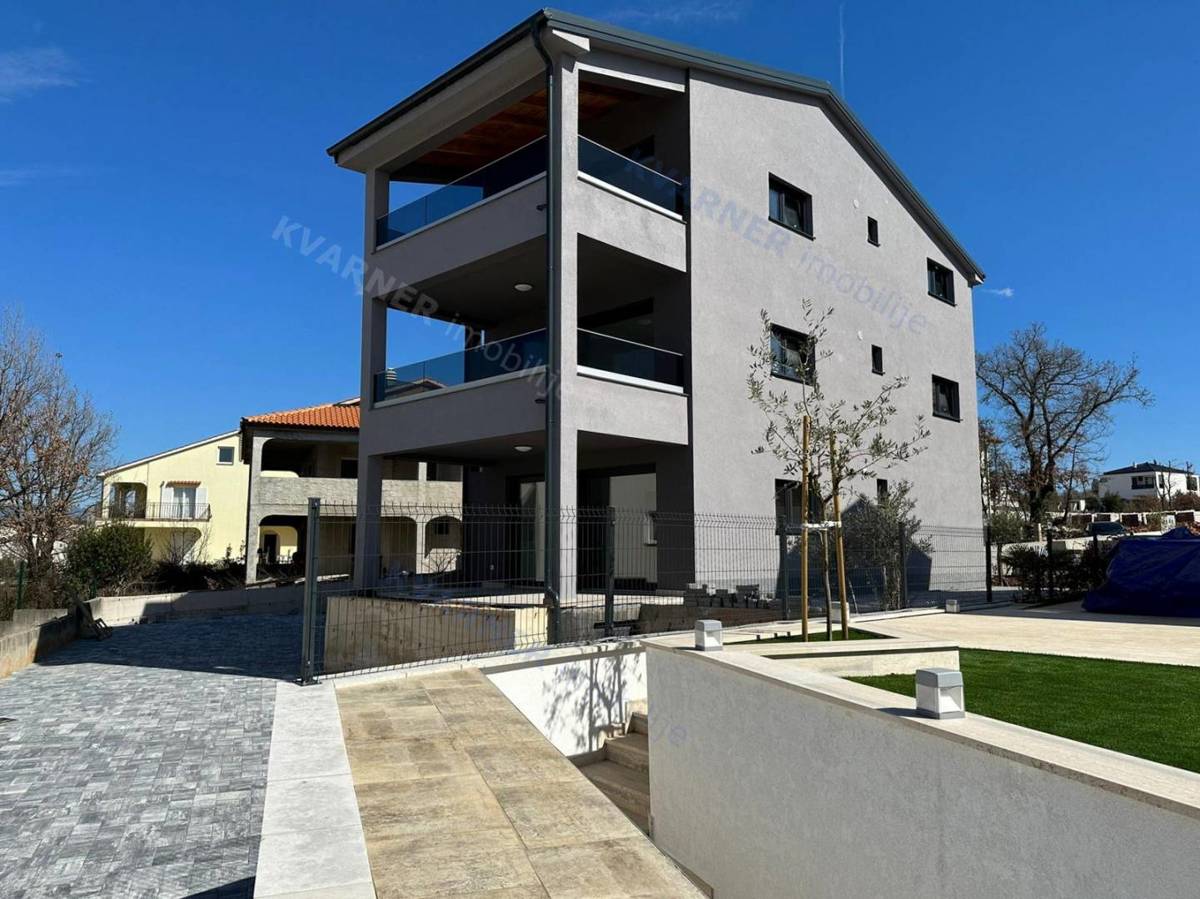 Malinska! Apartma s pogledom na morje! Novogradnja