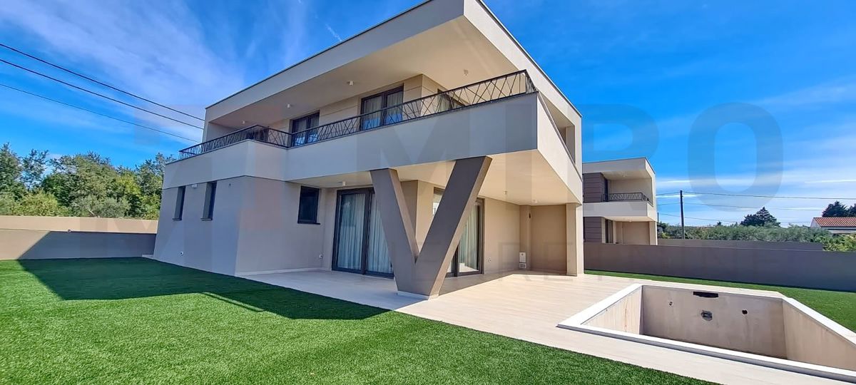 Mesto Krk, okolica, nova samostojna vila z bazenom in pogledom na morje, PRODAJA!