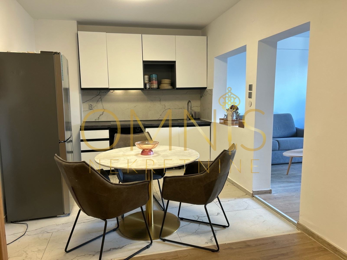 PRODAJA – SAMOSTOJNA HIŠA V ŠILU (OTOK KRK) – POPOLNOMA PRENOVA IN LE 5 MINUT OD PLAŽE