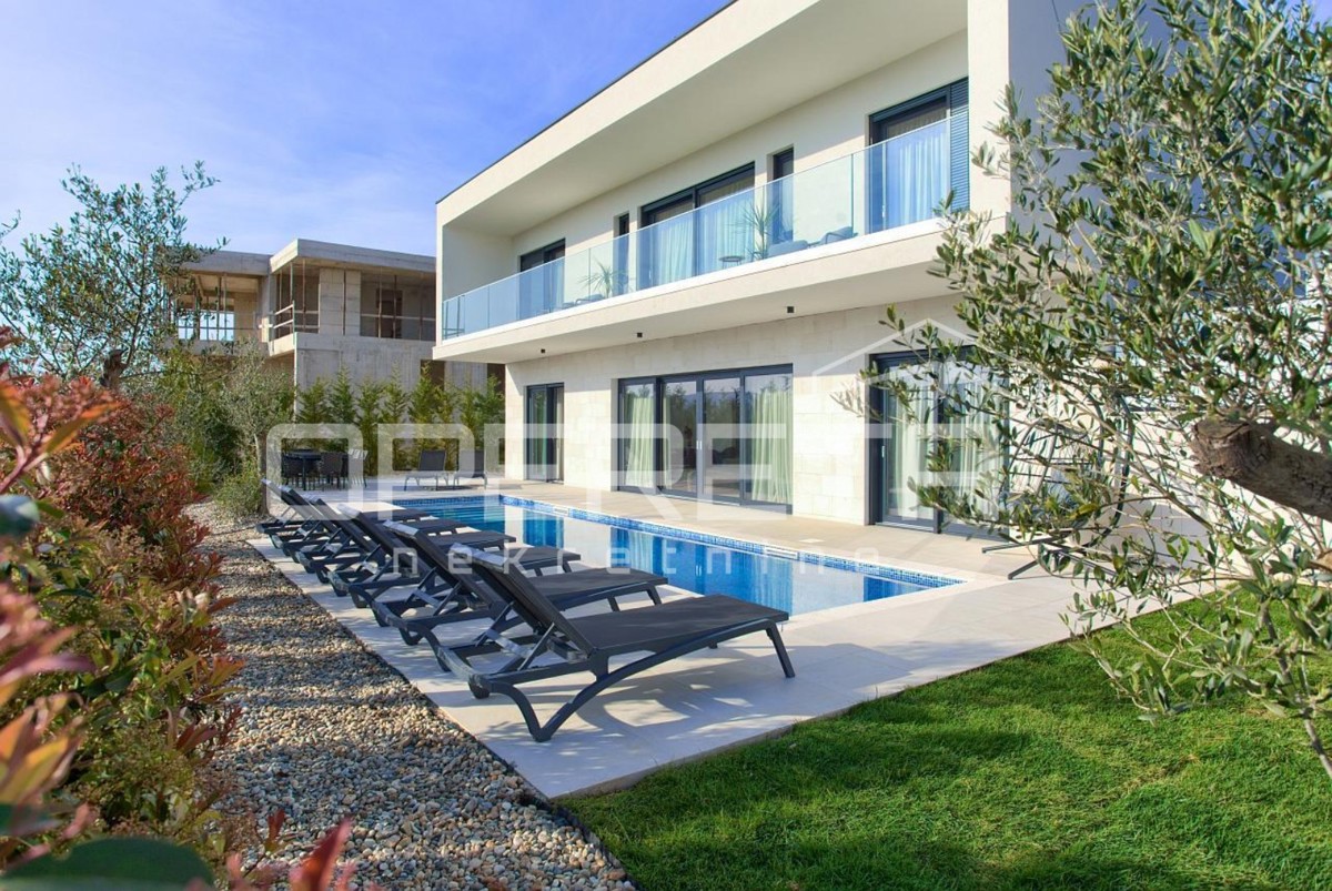 Prodaja, Hiša, Krk, Linardići , Samostojeća, 255m2