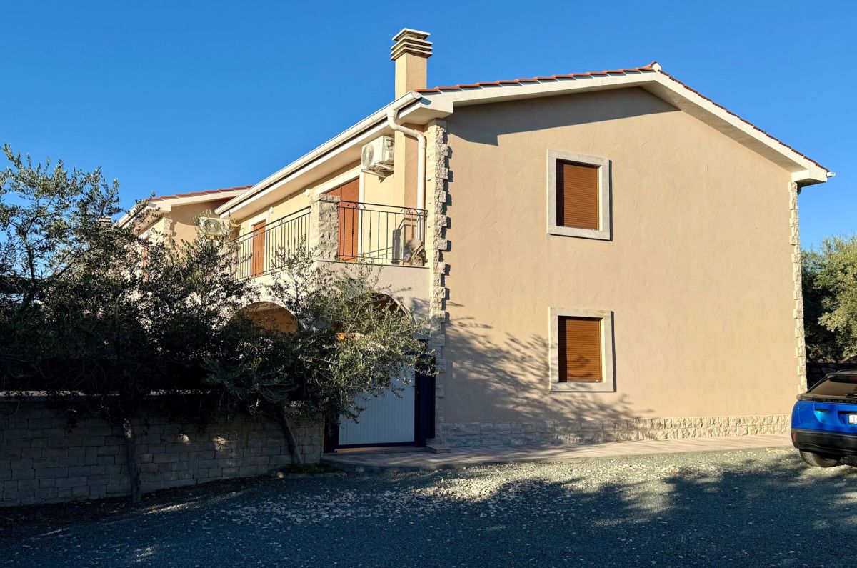 Hiša, prodaja, Mesto Krk, Hrvatska, 200 m2, 490.000,00 EUR