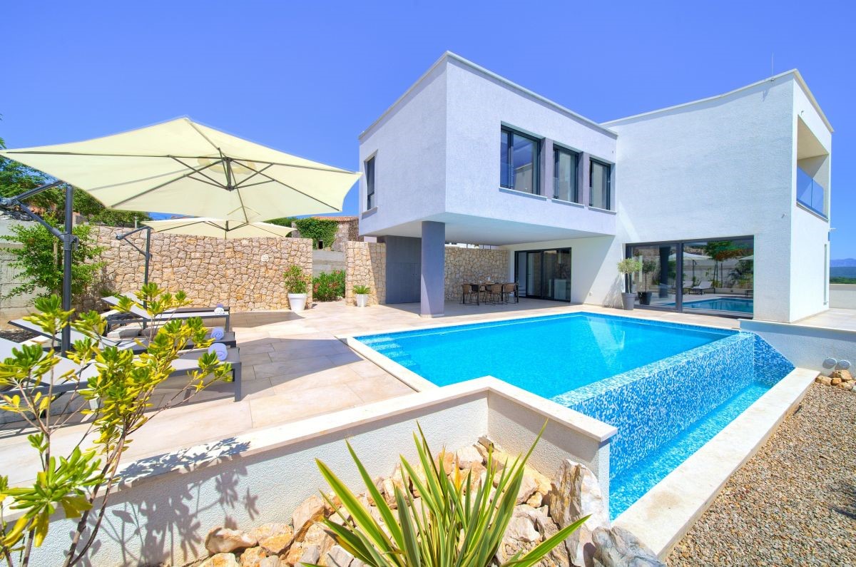 Hiša, prodaja, Mesto Krk, Hrvatska, 223 m2, 1.100.000,00 EUR