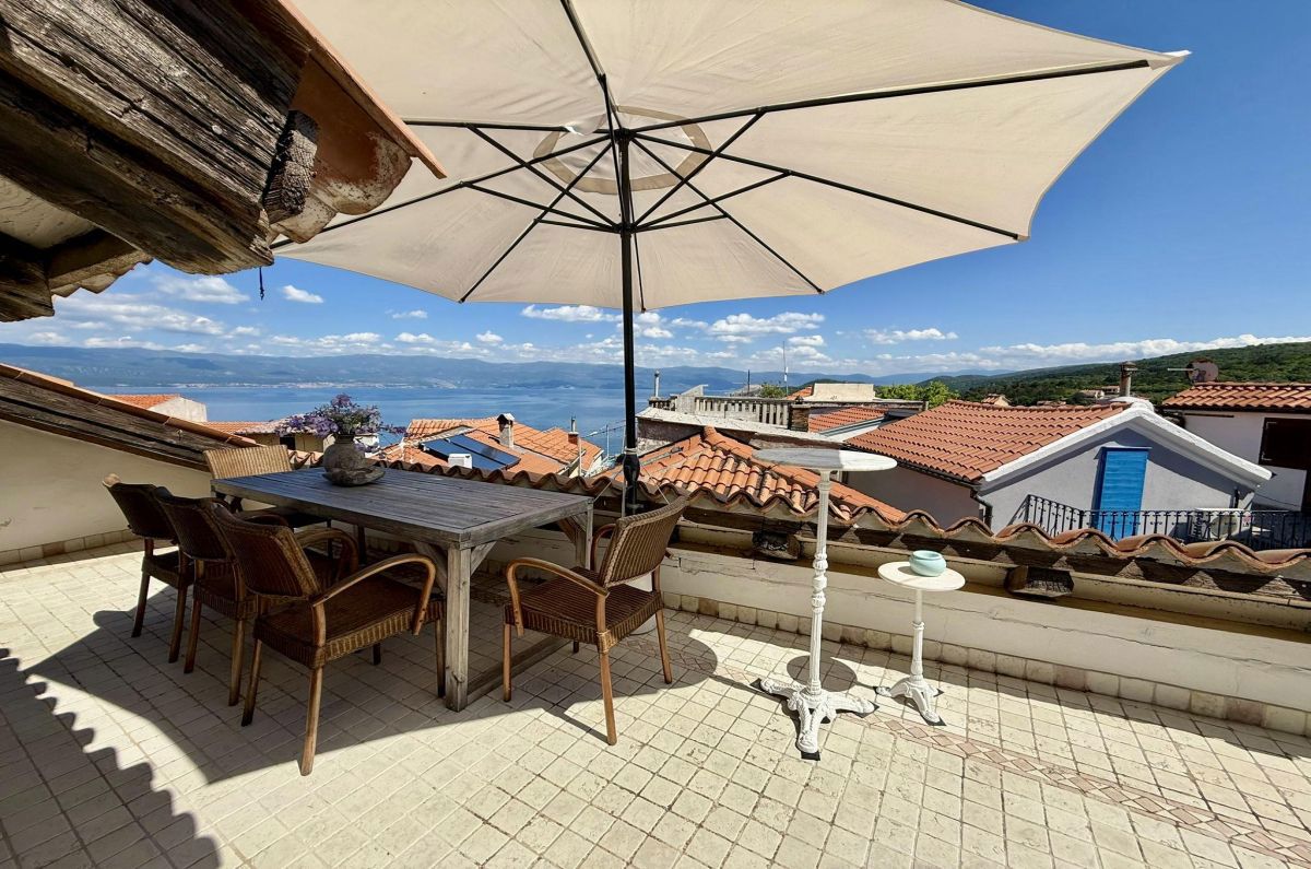 Stara kamnita hiša, prodaja, Vrbnik, Hrvatska, 120 m2, 390.000,00 EUR