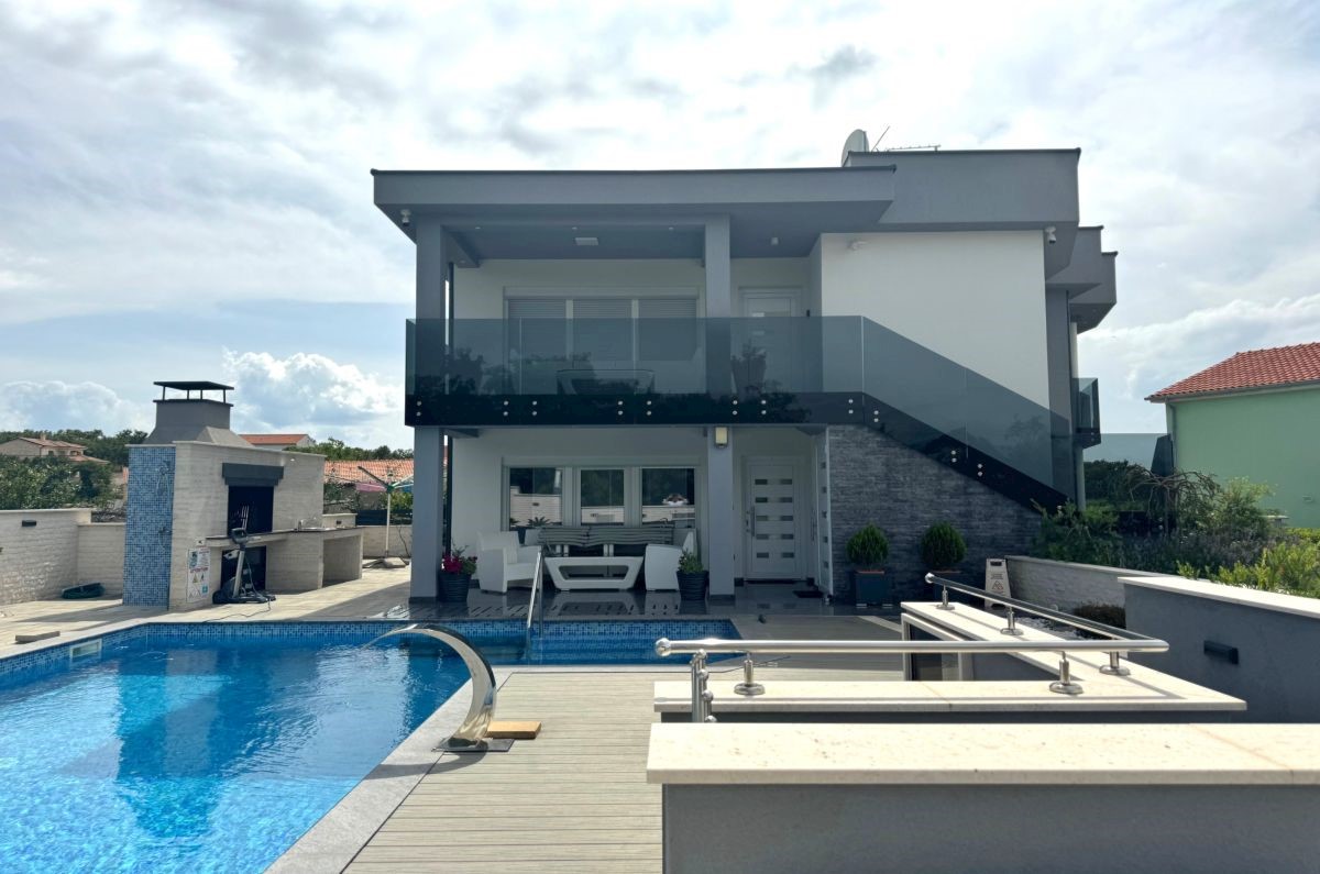 Hiša, prodaja, Mesto Krk, Hrvatska, 252 m2, 1.150.000,00 EUR