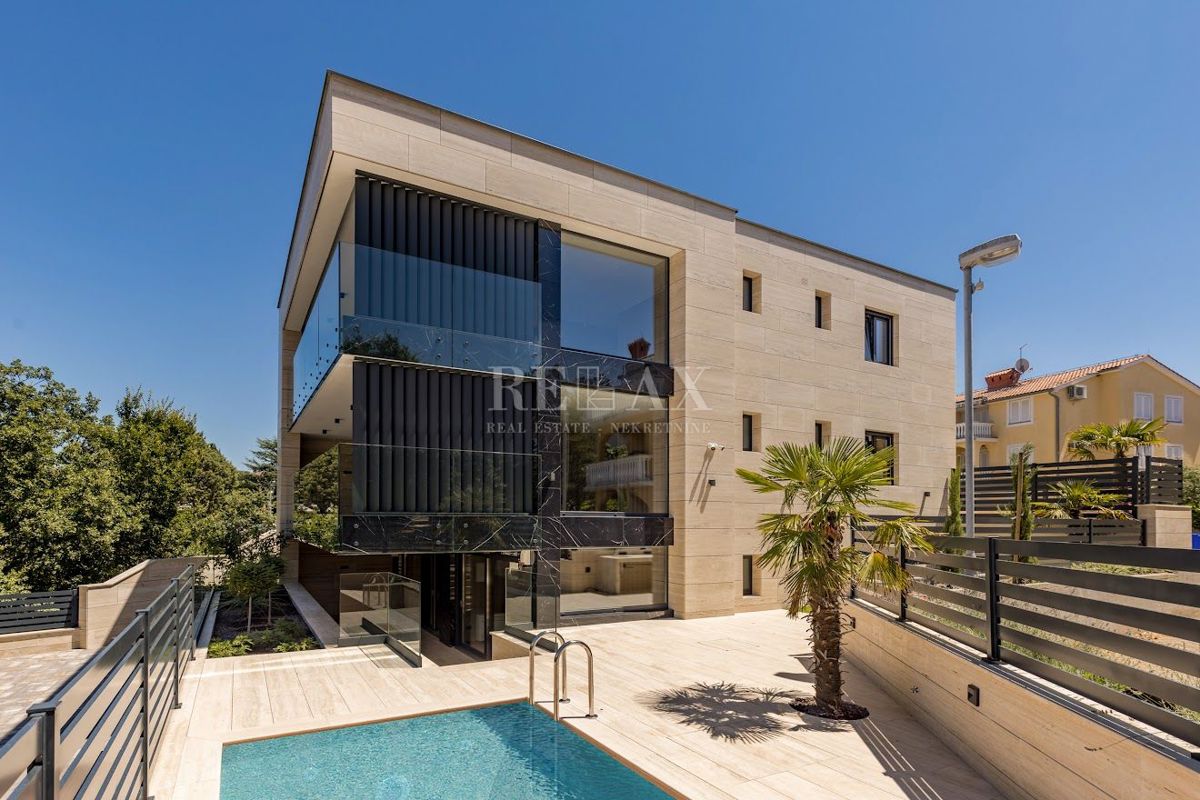 OTOK KRK, MALINSKA - Apartma z bazenom v novogradnji