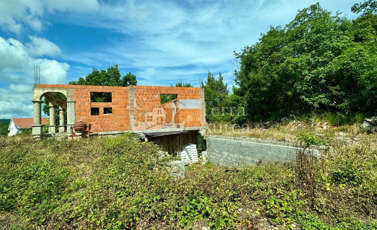 Hiša Dobrinj, 350m2