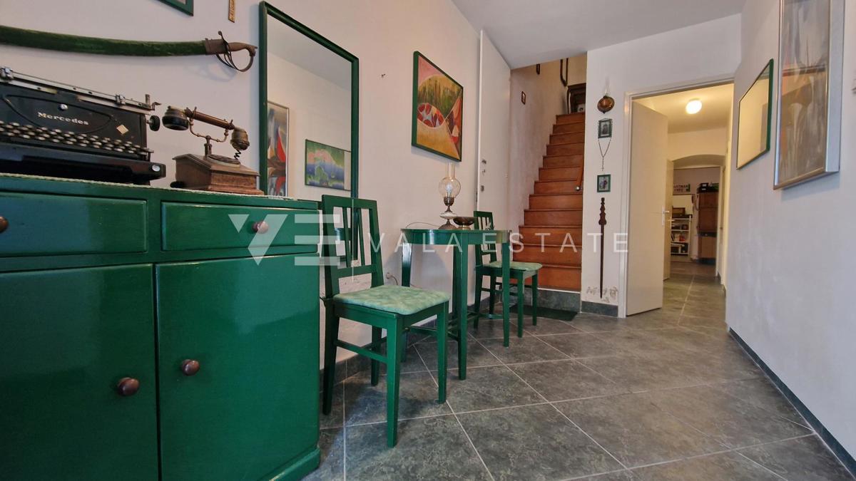 DVOJNA KAMNITA HIŠA PRVA VRSTA DO MORJA